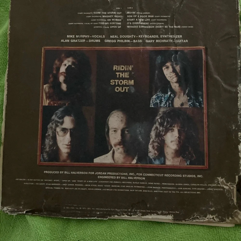 Album R.E.O SPEEDWAGON - Picture 2 of 4